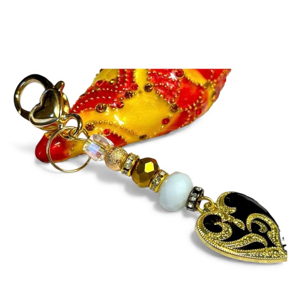 Stunning Victorian enamel black heart minimalist keychain-beaded